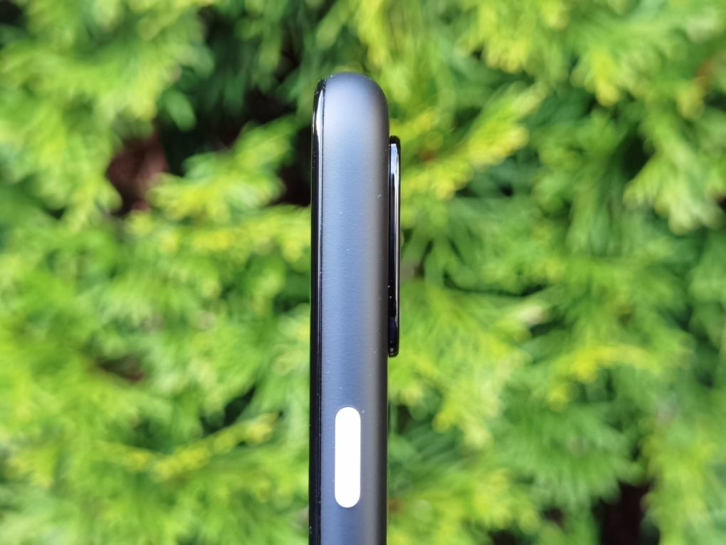 Google Pixel 4a 5G Power-Button
